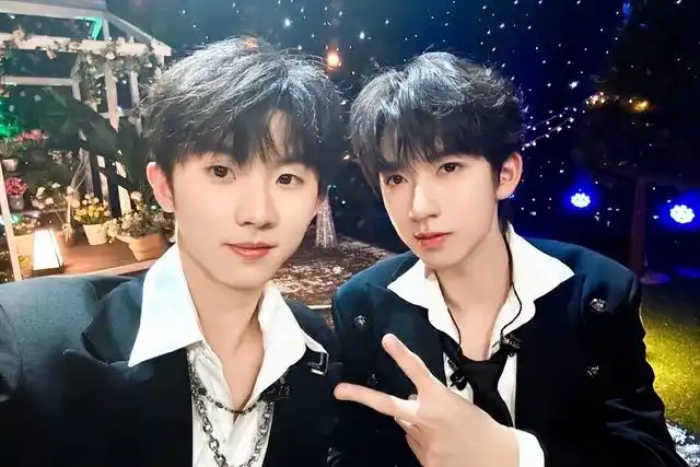 马嘉祺迎20岁生日,只有刘耀文卡点祝福,其他队友虽迟到却很用心