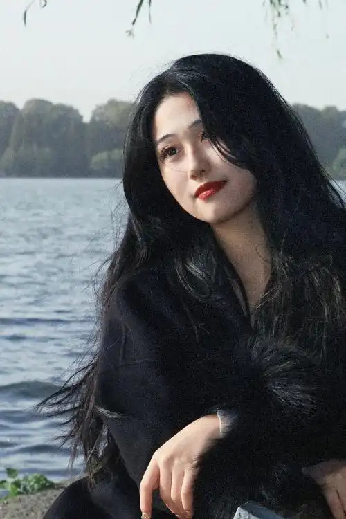 树是梧桐树 城是南京城.今年最喜欢的一组照片了01 还有80 - 抖音