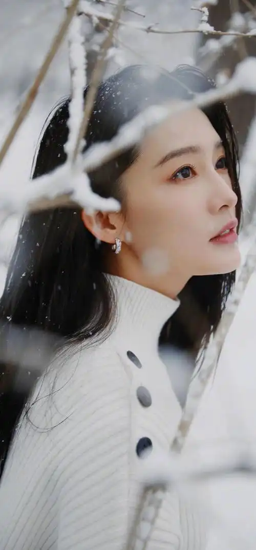 最美小花李沁超高清美图