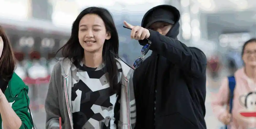 只要孩子,聪明的孙怡看似一无所有,但他已经赢得了一切_董子健_小时候