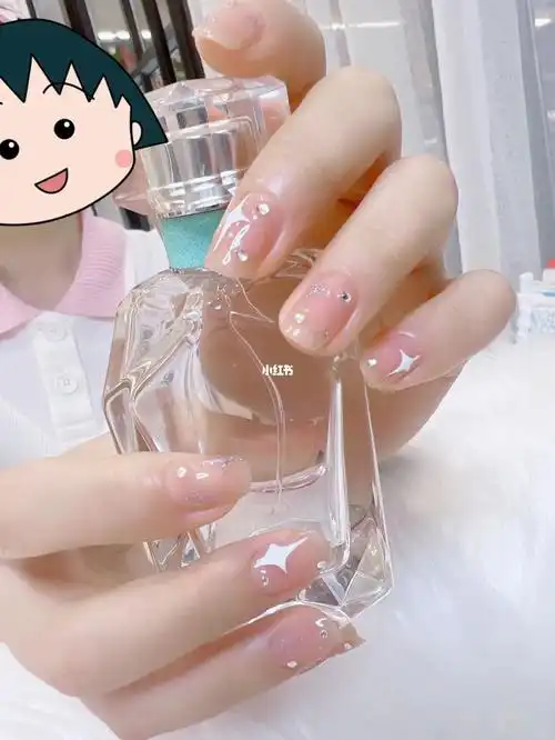 夏日显白blingbling美甲