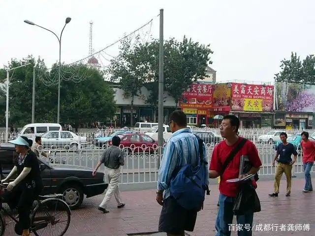 2005年,北京前门,正阳门一带随拍