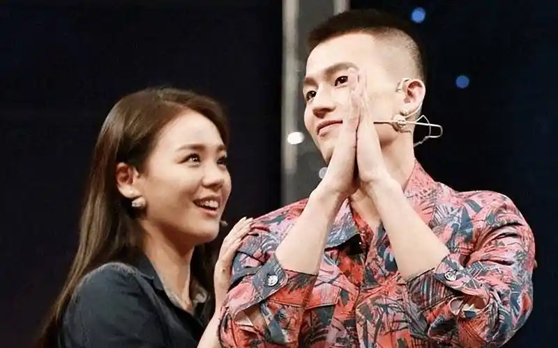 宋茜欧豪被曝隐婚!