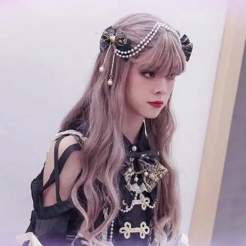 tf家族超话#tf三代全员女装#花絮截修07二改二传   抱图吱声