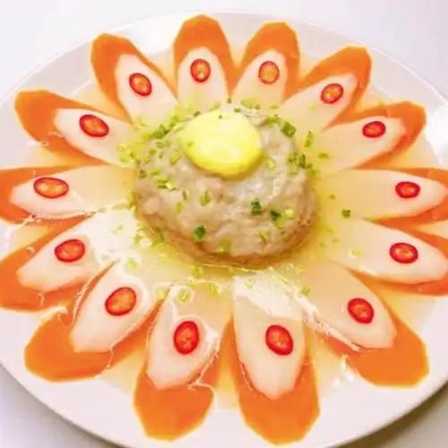 男子居家隔离花式投喂,5道菜造型精致,网友:想送老公去学厨