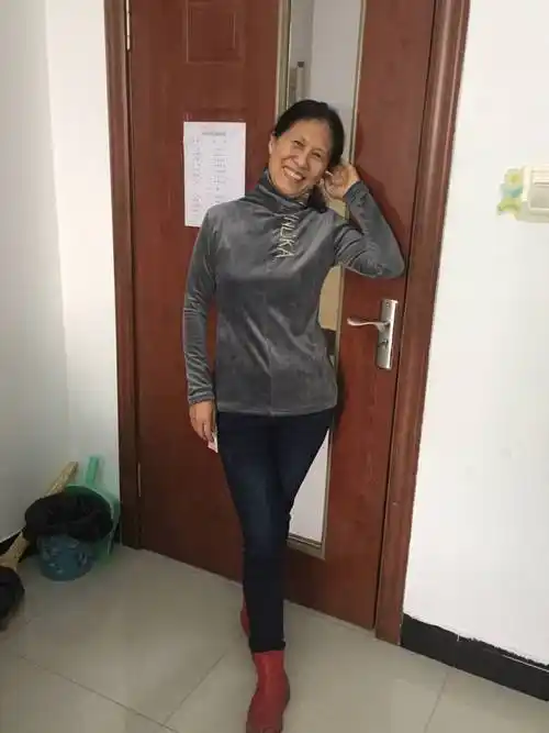 59岁离异女征婚照片(id:1666111)_黑龙江哈尔滨征婚交友_我主良缘网