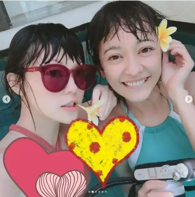 陈意涵出月子与闺蜜聚会 眼袋卧蚕分不清