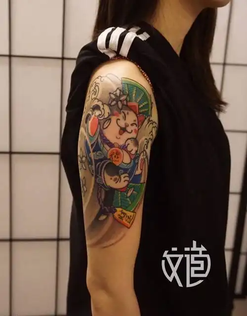 招财猫更新纹身图片_手臂新传统纹身图案