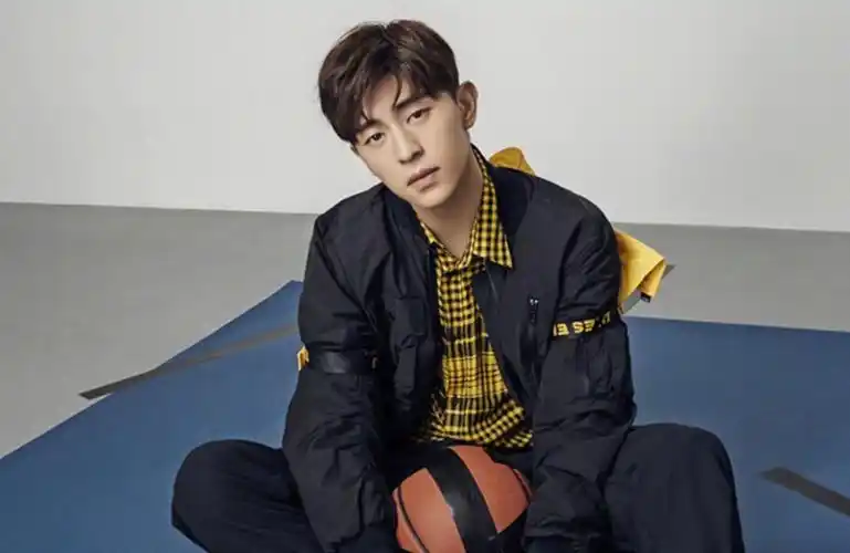 前一秒耍帅下一秒就怂了战术在实力面前都是无用功邓伦太惨了