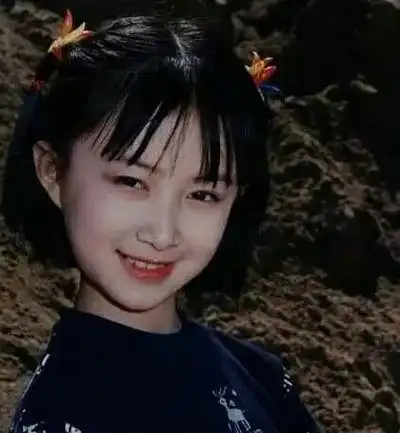 女明星小时候的样子(盘点10张女明星小时候的照片)-韩剧网-最新韩剧