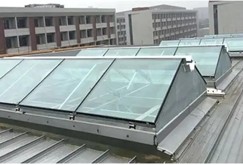 电动采光通风天窗三角形天窗一字排烟天窗车间屋顶通风采光顶天窗-阿