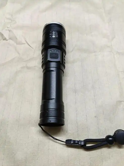 针对强光手电维修的详细步骤针对强光手电维修的详细步骤