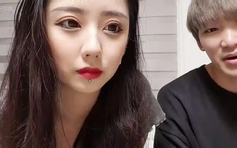 虎牙赵先生 2021-07-20 兰博基尼首尔江南酒吧街炸_哔哩哔哩_bilibili