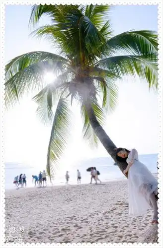 第一次踏上三亚的旅程,用自己的美丽纪念三亚