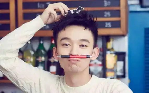 董子健是什么影帝 年纪轻轻就走上戛纳电影节红毯