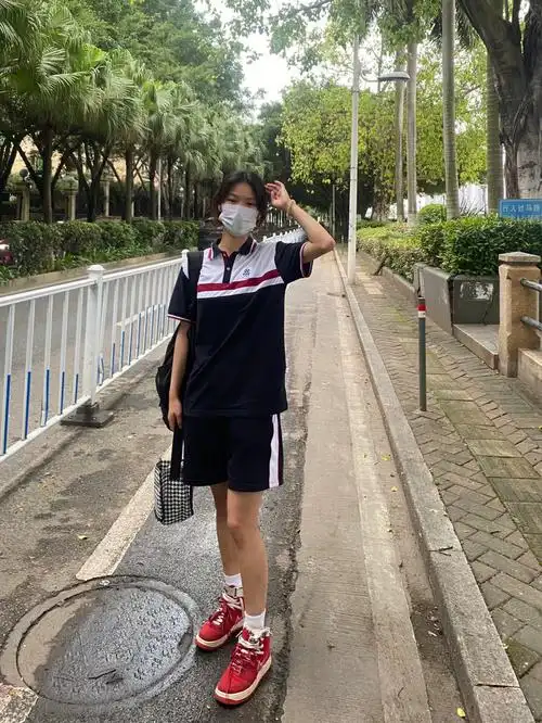 看多了深圳校服看看广州校服呗高中