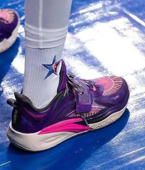 起猛了站上nba全明星赛c位国产品牌篮球鞋卷出新高度