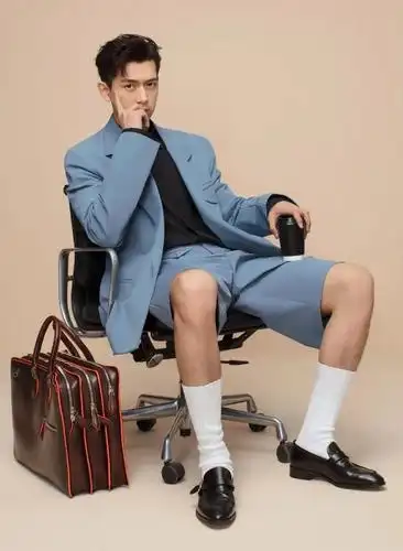 吴亦凡,绝不是傻白甜