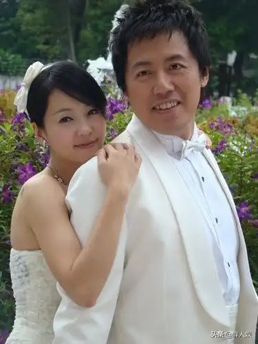 歌手张宇老婆资料 萧十一郎张宇老婆 - 歌词译