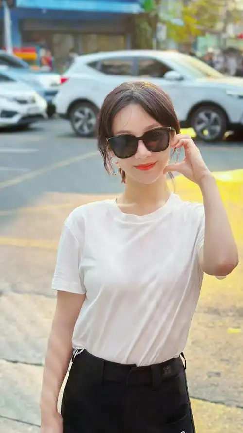 杨紫大美女的近期营业图@杨紫好美好瘦好可爱状态好好#杨紫要久久爱