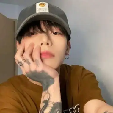 酷野张狂的帅气男生头像 2022真人魅力十足的气质男头_男生头像_美头