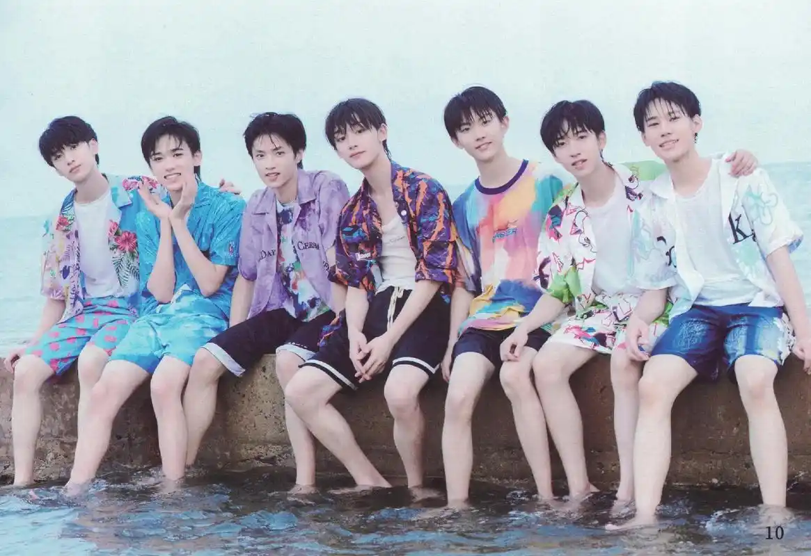 tnt时代少年团 95少年就是要和夏天和海边呀!宣告我们就 - 抖音