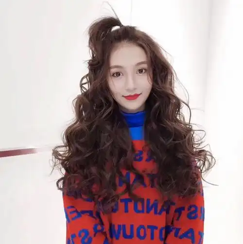 长发女生烫羊毛卷太减龄啦少发妹纸必备,中长发图片,发型图片