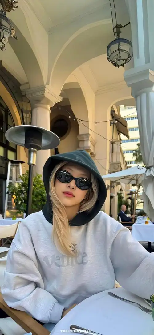 rose朴彩英_blackpink