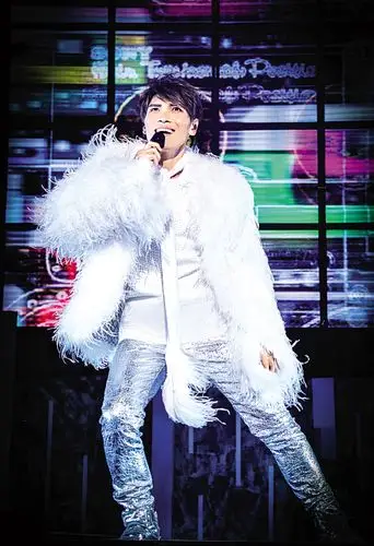 杨宗纬化身诗人,演唱会好听又好看