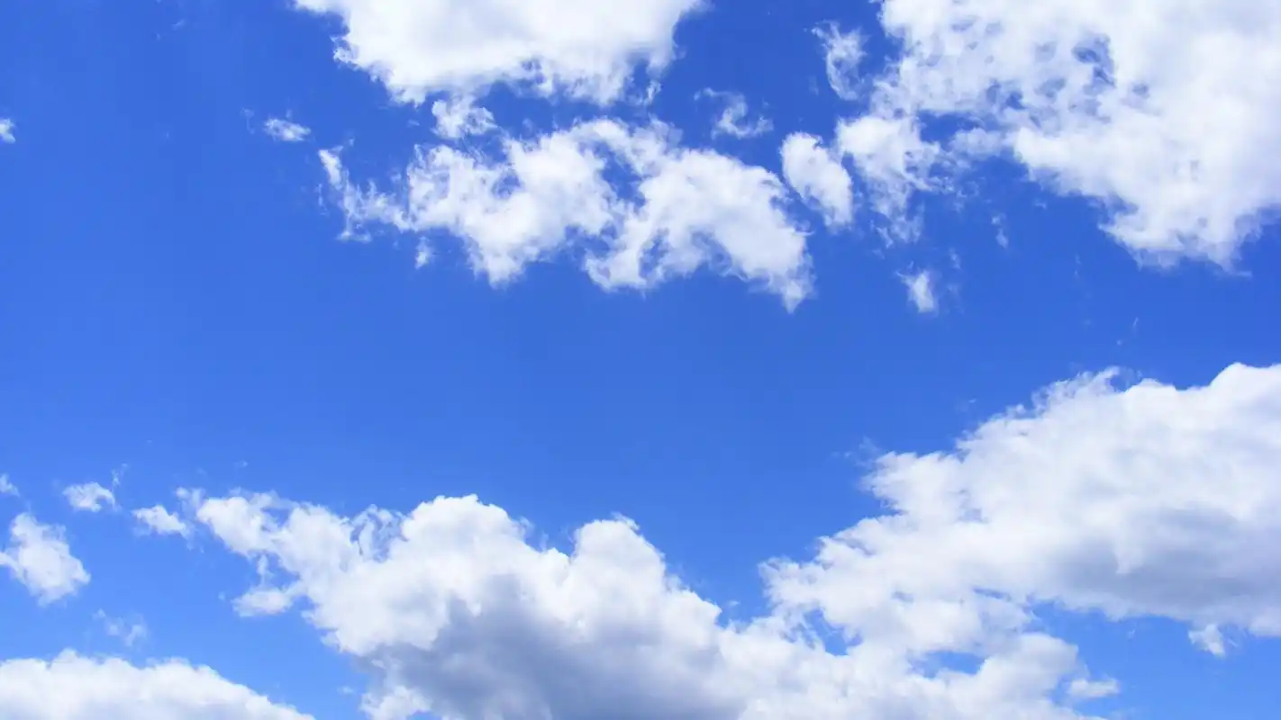 唯美的天空云朵壁纸