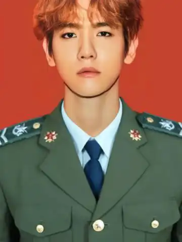 3月21日 11:44 来自 已编辑 修//边伯贤证件照    "56军92师新来的