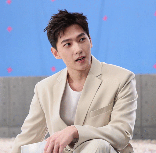 营业|杨洋|上线_新浪新闻