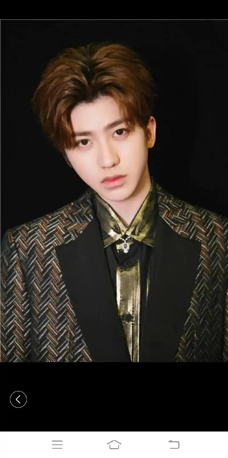 蔡徐坤帅气头像. - 抖音