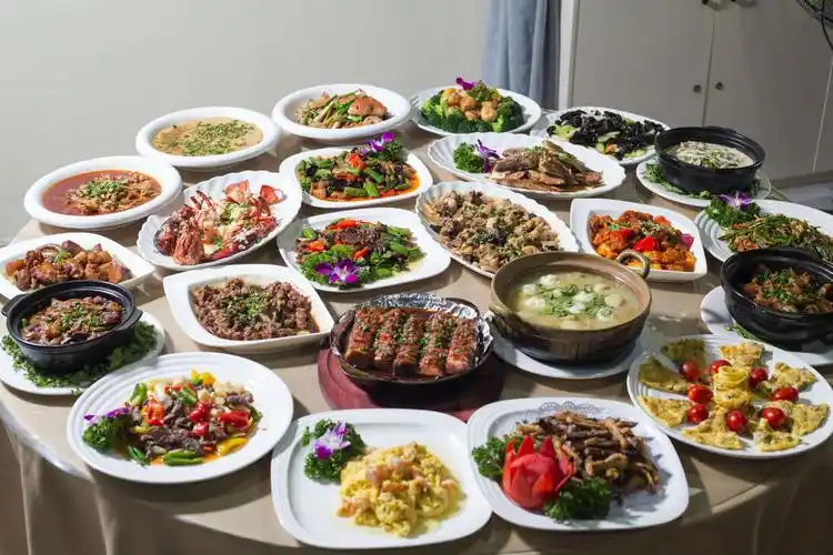 枫林渔满海鲜酒楼--菜品简介 写美篇客家让三宝 世界上最用心的饭店