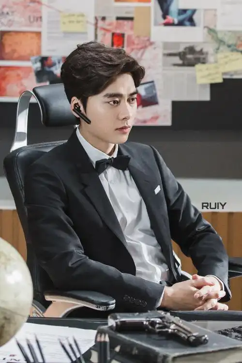 峰启新一岁,事事常安乐##峰回路转冲冲冲##李易峰