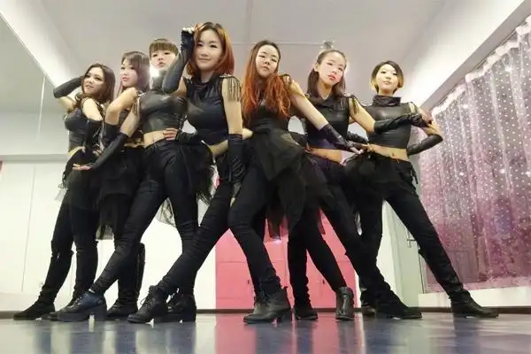 爵士舞教程_fars 在线咨询 _九龙坡爵士舞