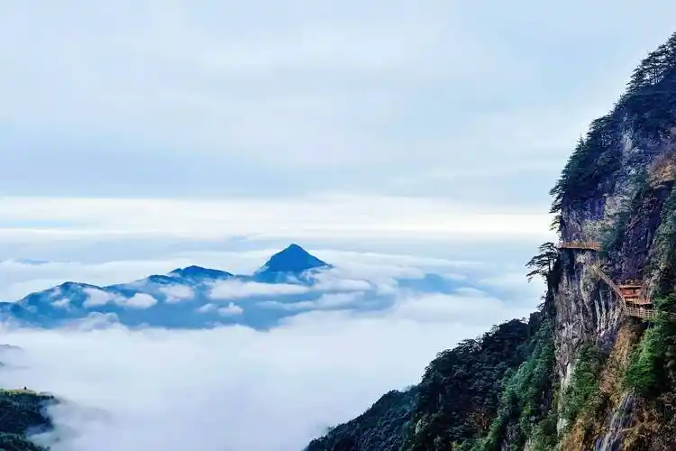 明月山最适合看云海的季节果然还是冬天呀