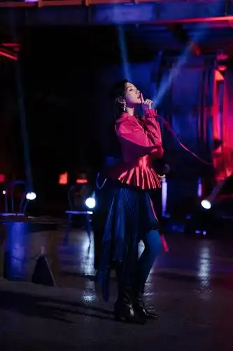 孟美岐||北京卫视跨年晚会舞台图