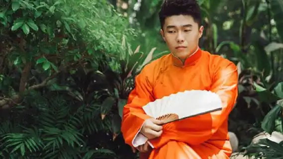 邢鹤薇周九良什么关系