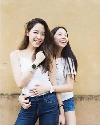 姐妹互怼日常!欧阳妮妮欧阳娣娣日本出游吵架