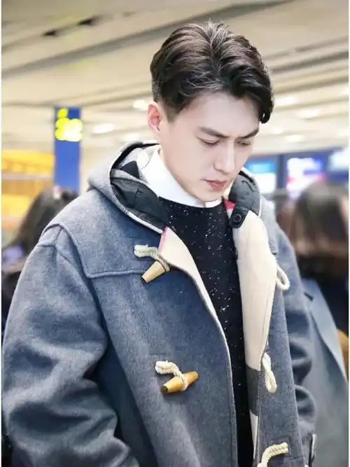 靳东再次回应中老年粉丝被骗大赞上海警方怒斥平台监管不力