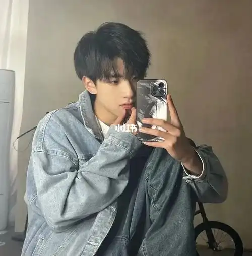 长发微分三七分发型男生三七微分图片三七微分纹理长发三七微分