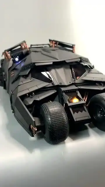 我今年买过最酷的玩具,可以用手机遥控的蝙蝠车