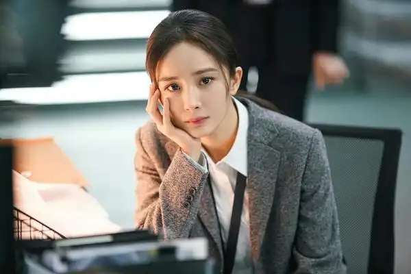 回应: 中国电视报采访杨幂 关于暴风眼给大家看到全.