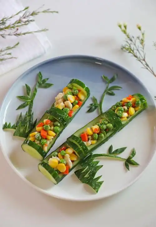 这道菜叫竹报平安造型像一幅画真舍不得吃寓意富足吉祥