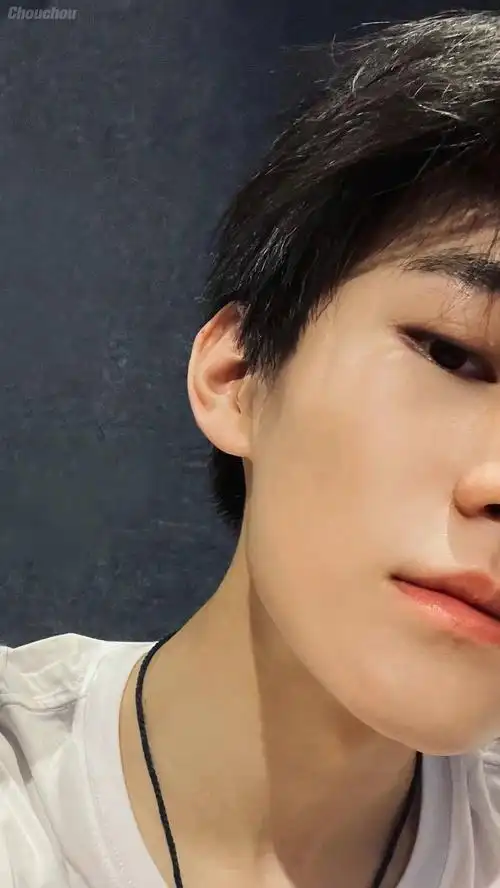 张真源个人资料