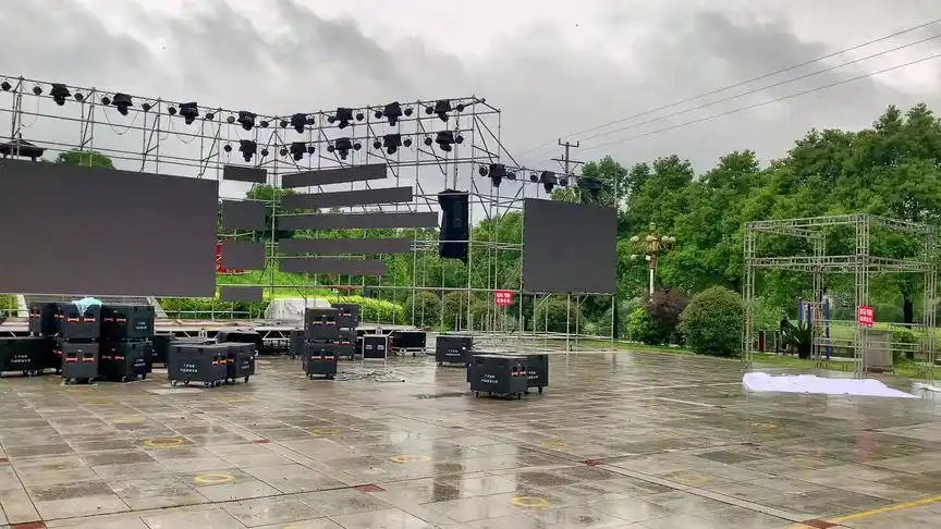 舞台音响搭建 #活动现场 #跟着节奏嗨起来 #舞台灯光音响