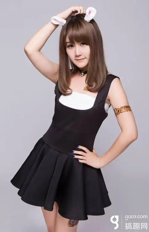 豪爽又话痨 斗鱼lol美女主播嘟嘟-搞趣扒女神