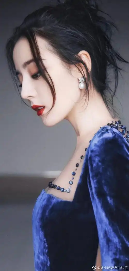 迪丽热巴库存港风花絮