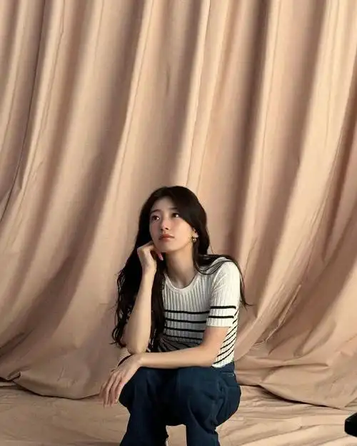 裴秀智超话【图片】#guessxsuzy#  240308 management soop ins更新